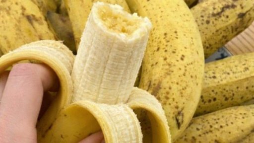 Si vous avez plus de 50 ans, manger une banane par jour pourrait entraîner… En savoir plus 👀👇