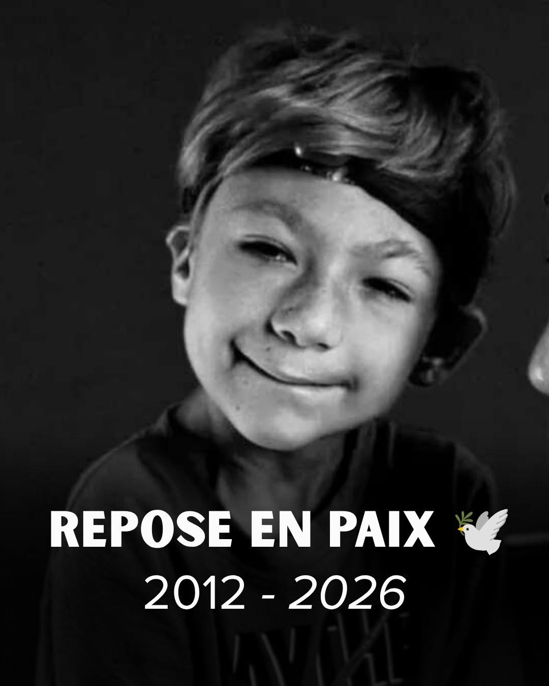 Un célèbre Youtubeur annonce la mort de son fils Isaac, emporté à 14 ans par un cancer