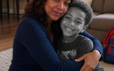 Le jour de la fête des mères, une petite fille a frappé à ma porte en tenant le sac à dos de mon fils – elle a dit : « Vous cherchiez ça, n’est-ce pas ? Vous devez savoir la vérité. »