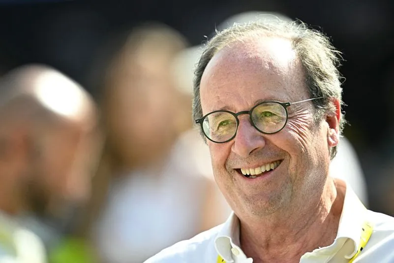 Présidentielle 2027 : François Hollande intensifie la «préparation» de sa candidature en coulisses